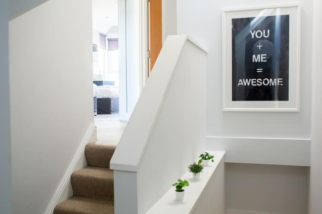 Edge14- Spacious, Stylish And Near The Beach! New Quay エクステリア 写真